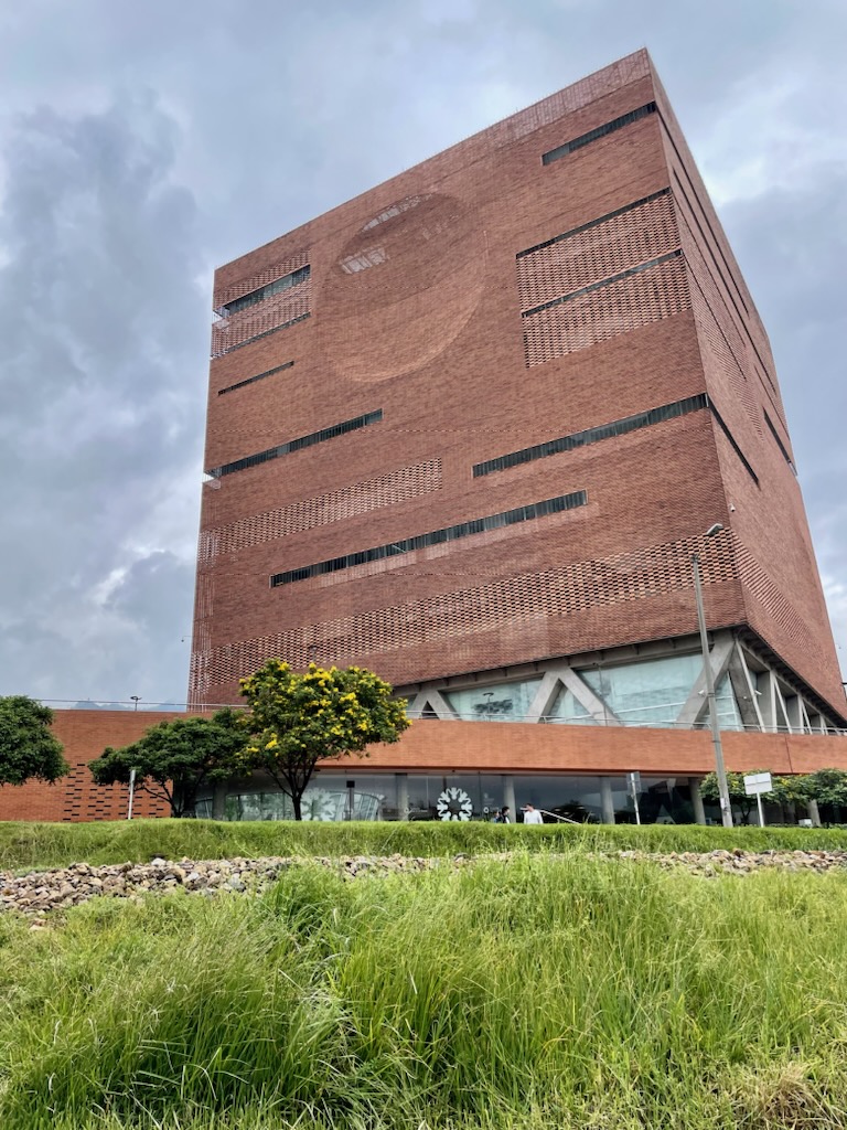 The Santa Fe de Bogotá Foundation Hospital expansion was designed by famed local architect Giancarlo Mazzanti. (Photo by Cole Von Feldt)