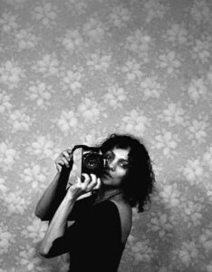 Ming Smith’s “Self Portrait With Camera,” 1989 (Courtesy Ming Smith Studio)