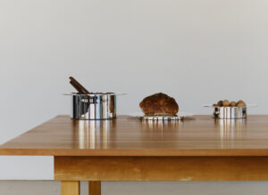 032 PUIFORCAT_DONALD JUDD_2023_11_RGB (Photo by Eric Poitevin)