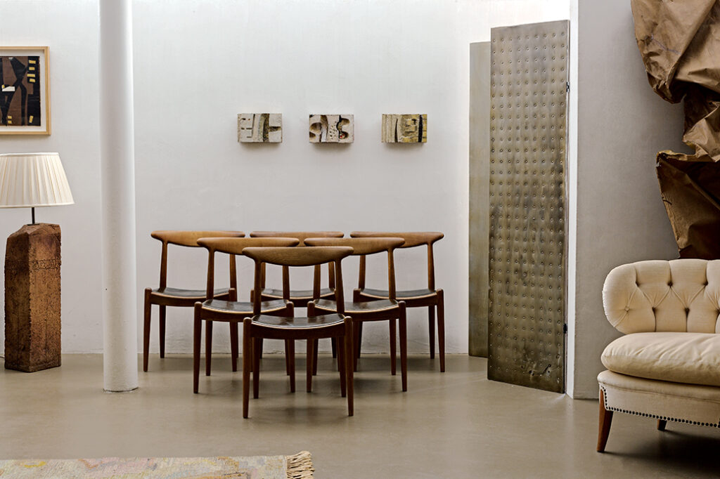 Galerie Novella in Houston, Texas. 