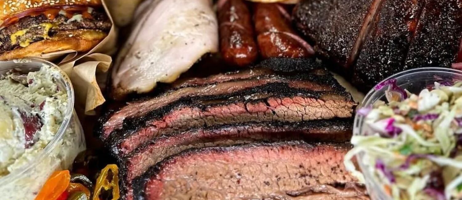 Daynes Craft Barbecue – Sampler platter is a great orientation to this Top 50 BBQ Joint.