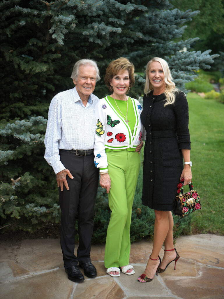 Jim & Sherry Smith, Laurie Krohn at the Memorial Hermann Foundation friend-raising events in Aspen. (Photo by Daniel Ortiz)