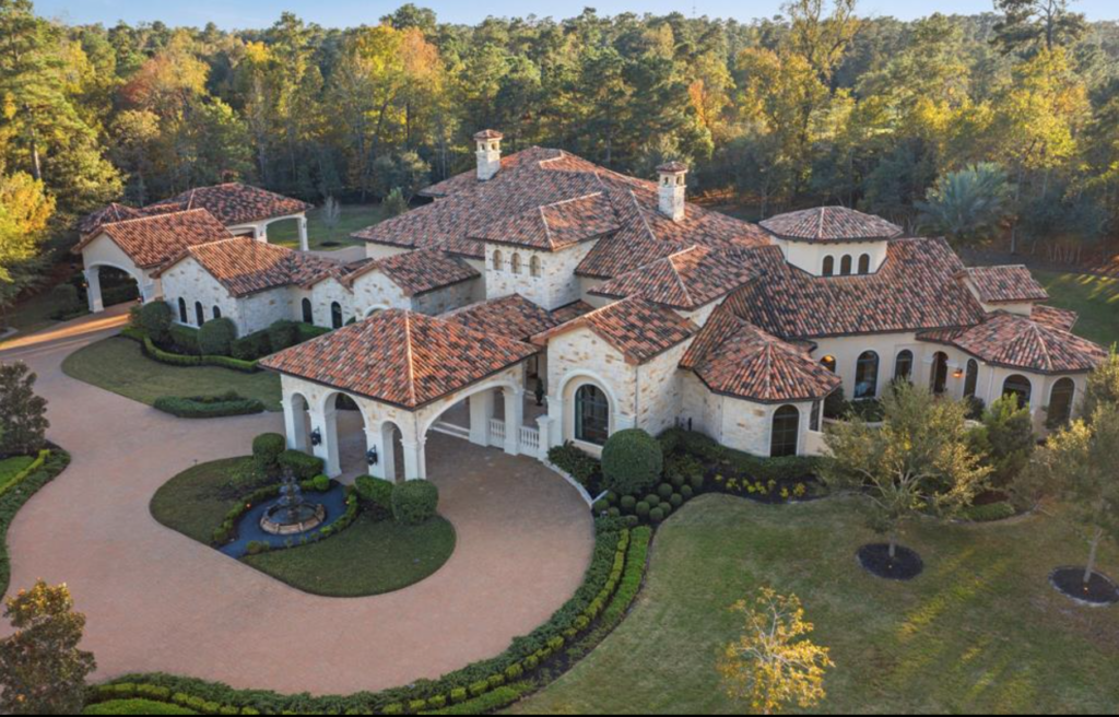 106 Mediterra Way Court, The Woodlands