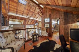 origin-8 (Photo by EmoMedia/Compass)