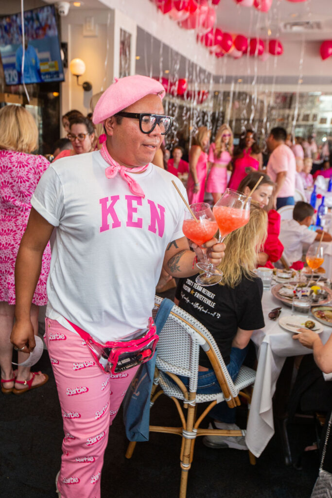 Wait staff at Brasserie 19 fully embraced the theme of Le Barbie Brunch. (Photo by Alexander Hemingway)