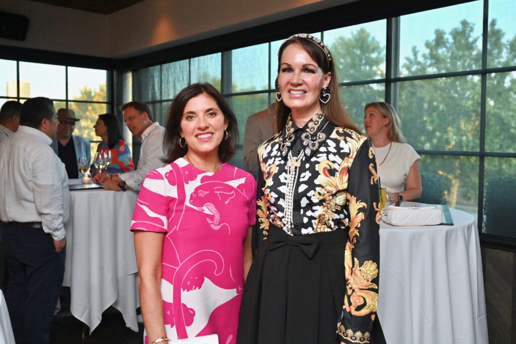 Stacy Lindseth, Beth Muecke at the Steak 48 fall fête doubling as kick-off for the Houston Arts Alliance gala. (Photo by Alex Montoya)