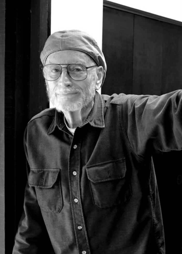 Painter David Simpson, aged 95, lives and works in Berkeley, California. A member of the Beat Generation, many of his painterly works feature iridescent pigment paints combined with acrylic paint. (Courtesy Haines Gallery, San Francisco)