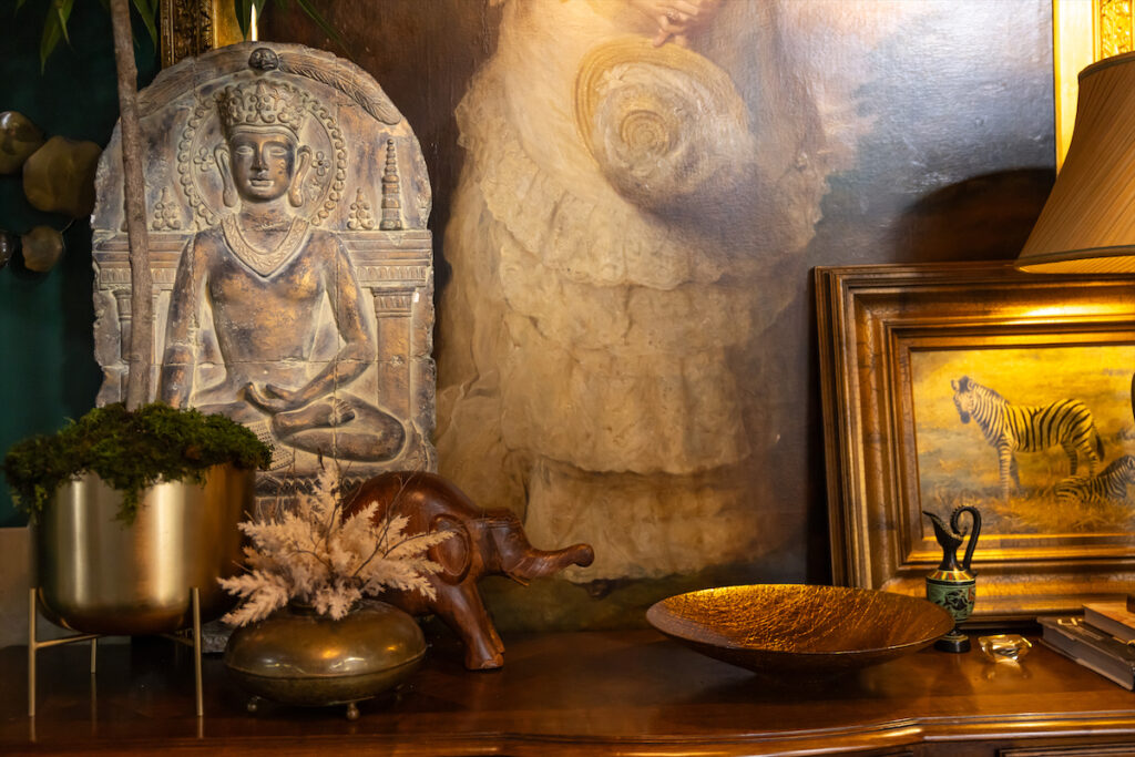 Details at Joel Baldazo's vignette at Thrift Studio 2023.  (Photo by Aaron Dougherty)