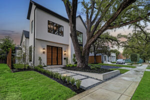 Locke 3628 IMG 06_1_1 (Photo by TK Images for Compass)