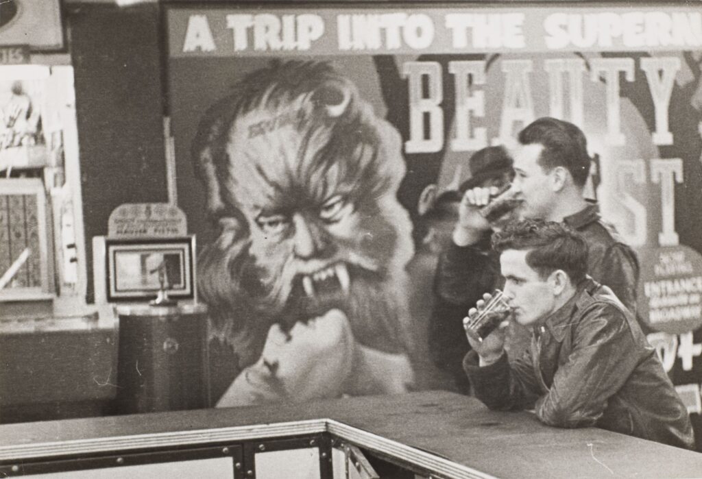 Louis Faurer's "Untitled," 1947 (© Estate of Louis Faurer)