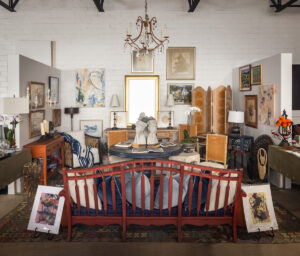 Sari Moore Interiors(1) (Photo by Aaron Dougherty)