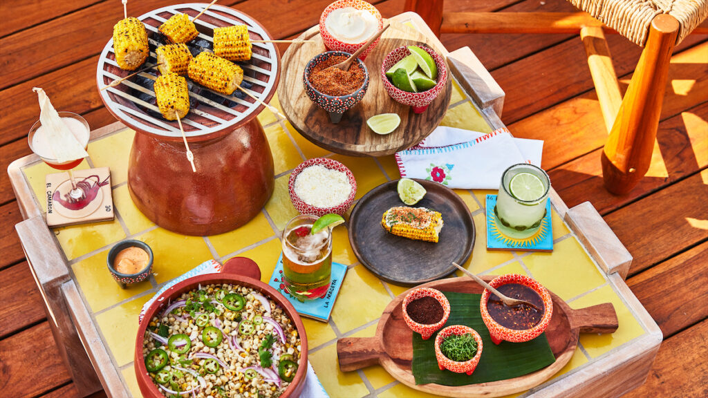 The elote experience at Susurros del Corazón.