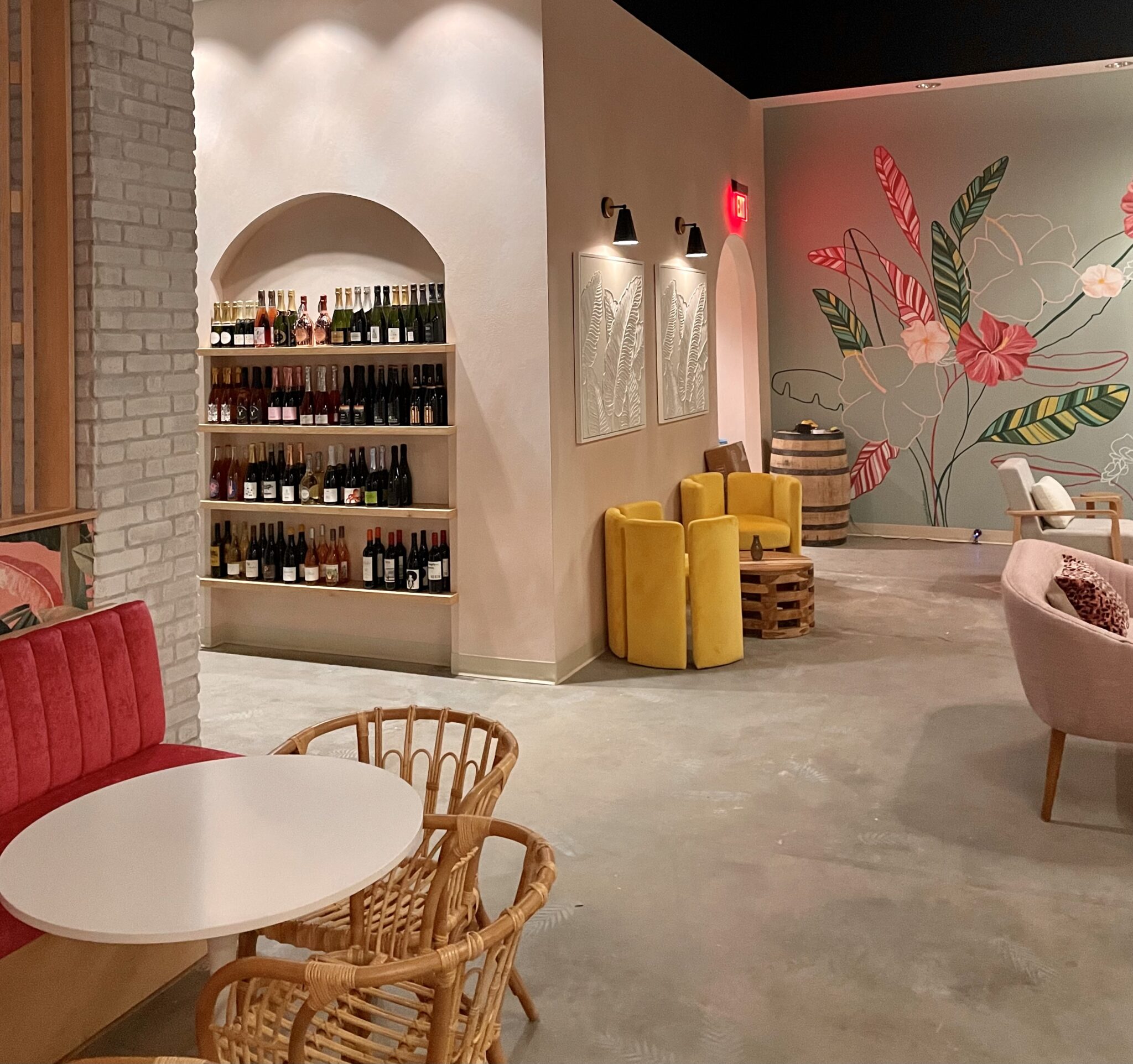 Fort Worth Gets a New Bubbles Lounge and One of the City's Best Seafood