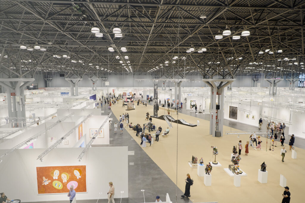 A scene from the 2022 Armory Show in New York City (Courtesy The Armory Show) 
