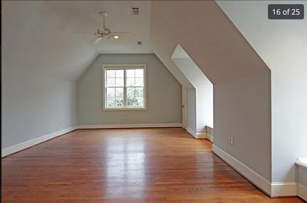 Before renovations. (Photo by Emery Davis)