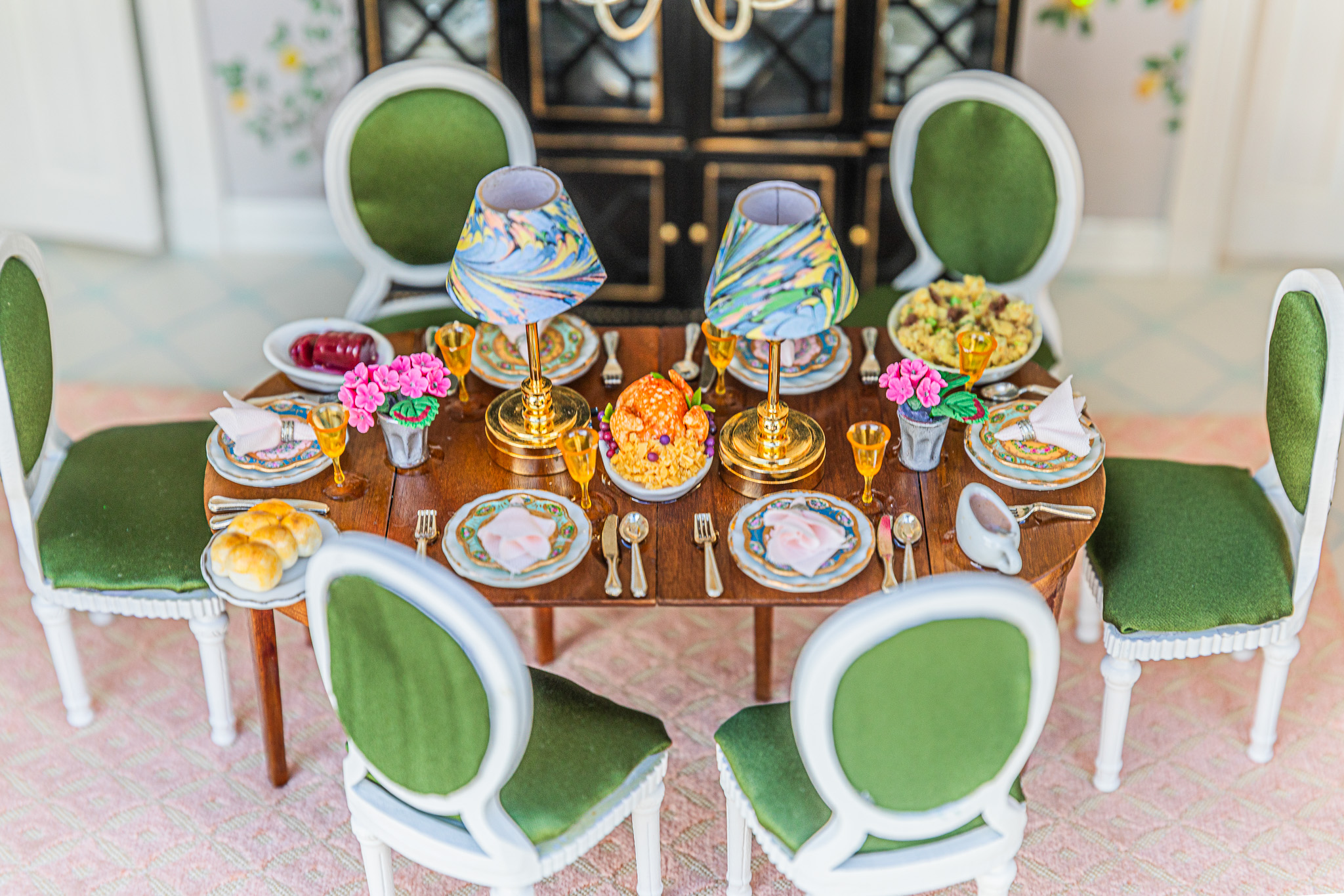 Biscuit Dollhouse (Courtesy La Petite Maison)