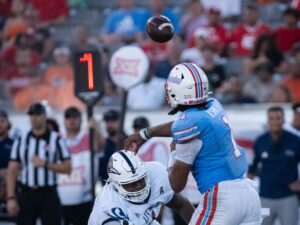 University of Houston Cougars, in their season debut as a member of the Big XII Conference, defeated the University of Texas San Antonio 17-4 at TDECU Stadium
