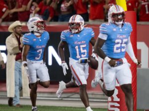 University of Houston Cougars, in their season debut as a member of the Big XII Conference, defeated the University of Texas San Antonio 17-4 at TDECU Stadium