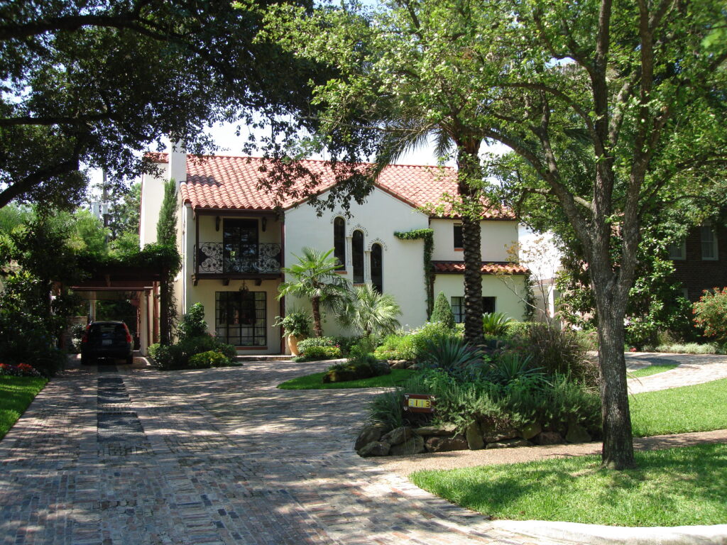 From courtyards to pools, AJ's Landscaping can do it all.