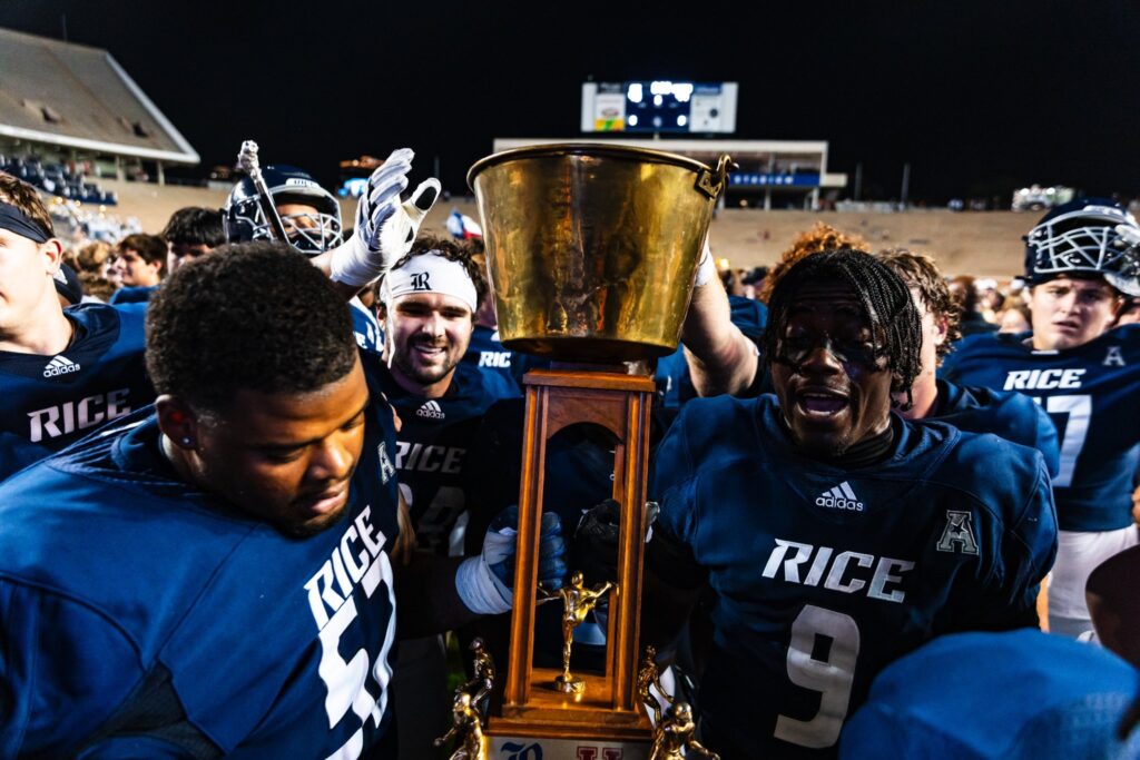 Rice University's football players wanted the Bayou Bucket more than UH, played harder than UH for the whole game and they got the Bayou Bucket. (@RiceFootball)
