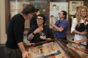 Gray Borcherding, Elaine Lozano