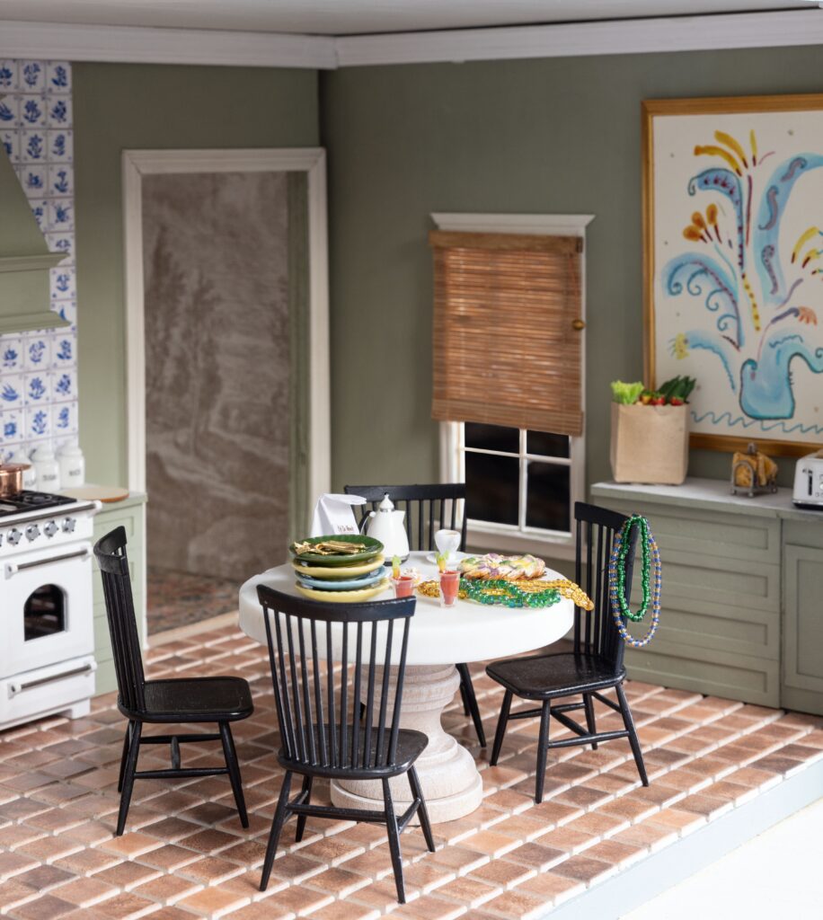 Hattie Sparks Dollhouse  (Courtesy La Petite Maison)