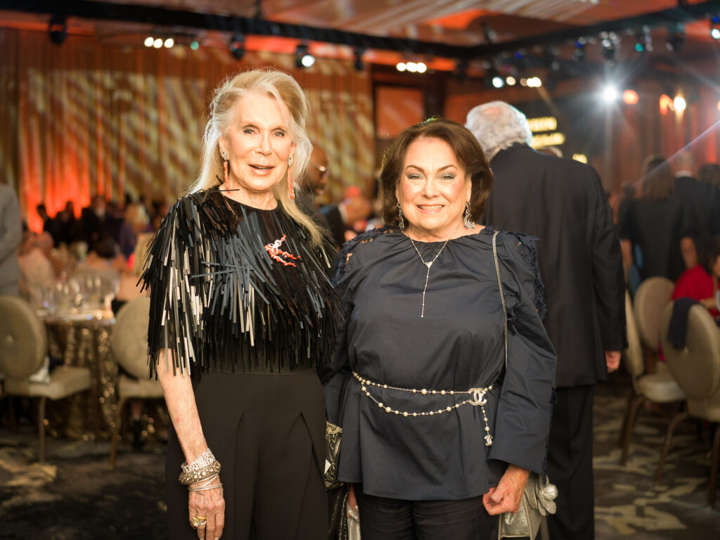 Joan Schnitzer, Rose Cullen at Texas Heart Institute's 'The Supper Club' gala at The Post Oak Hotel. (Photo by Daniel Ortiz)