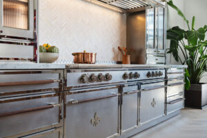 L’Atelier Paris Dallas Showroom 2