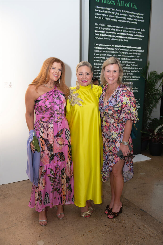 Molly Thomas, Lindsey Majors, Sally Dillee (Photo by Tamytha Cameron)