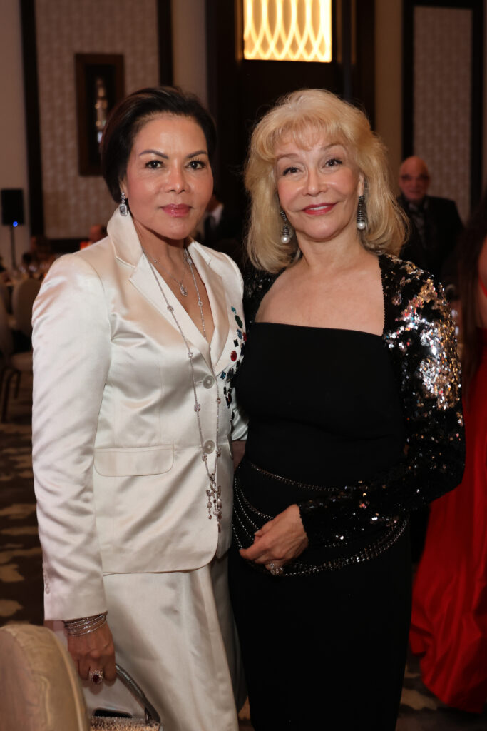 Nini Hale, Susan Boggioat the PetSet 'Fierce & Fabulous Soirée' at the Post Oak Hotel. (Photo by Priscilla Dickson)