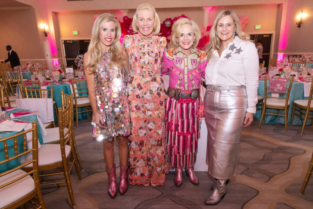Sainty Nelsen, Molly Reid, Elaine Agather and Lorene Agather (Photo by Sharon Ellman)