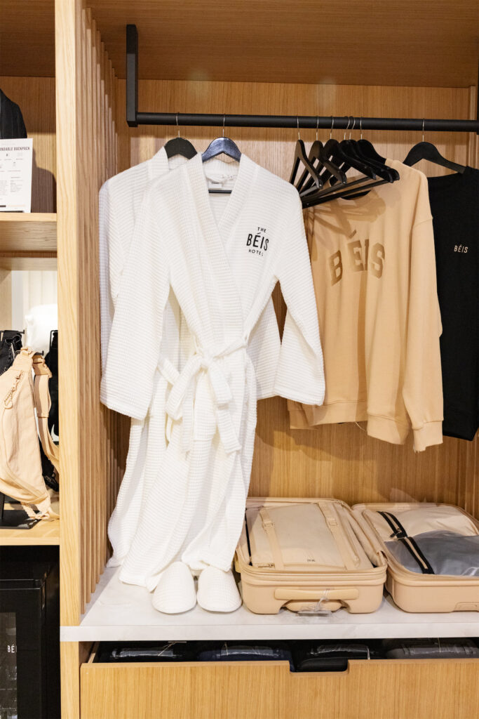 The wardrobe (Photo by Courtesy of BÉIS)