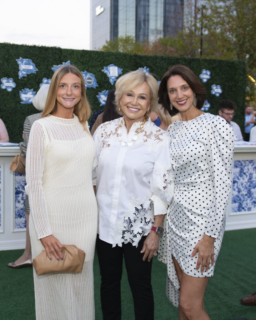 Allison Carp, Kathryn Hall, Kymberley Scalia (Photo by Tamytha Cameron and Celeste Cass)