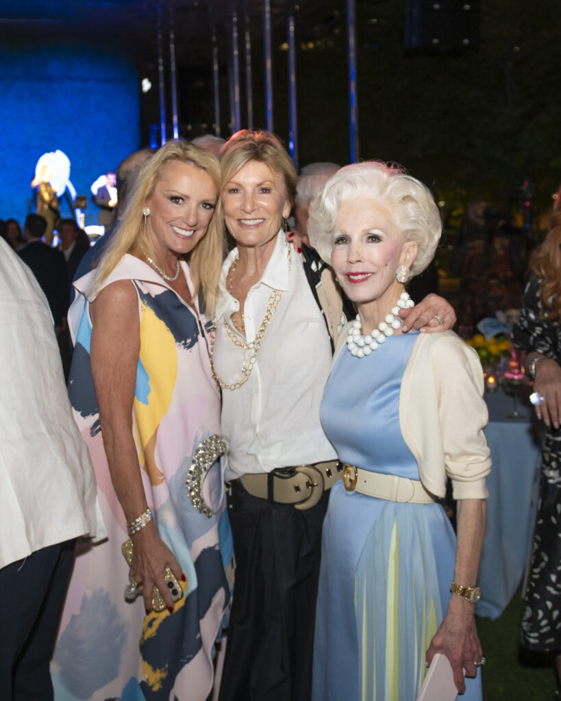 Myrna Schlegel, Debbie Tolleson, Sheila Grant (Photo by Tamytha Cameron and Celeste Cass)