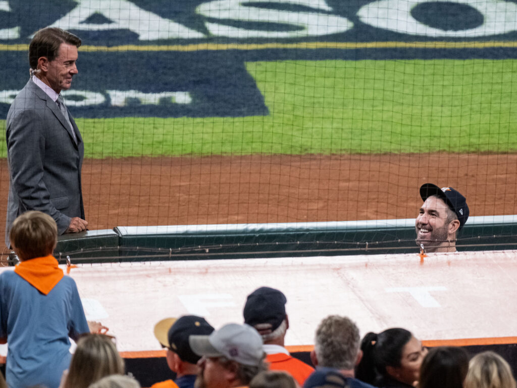 Astros ace Justin Verlander pointed up to his wife Kate Upton and his daughter after another brilliant postseason start. (Photo by F. Carter Smith)