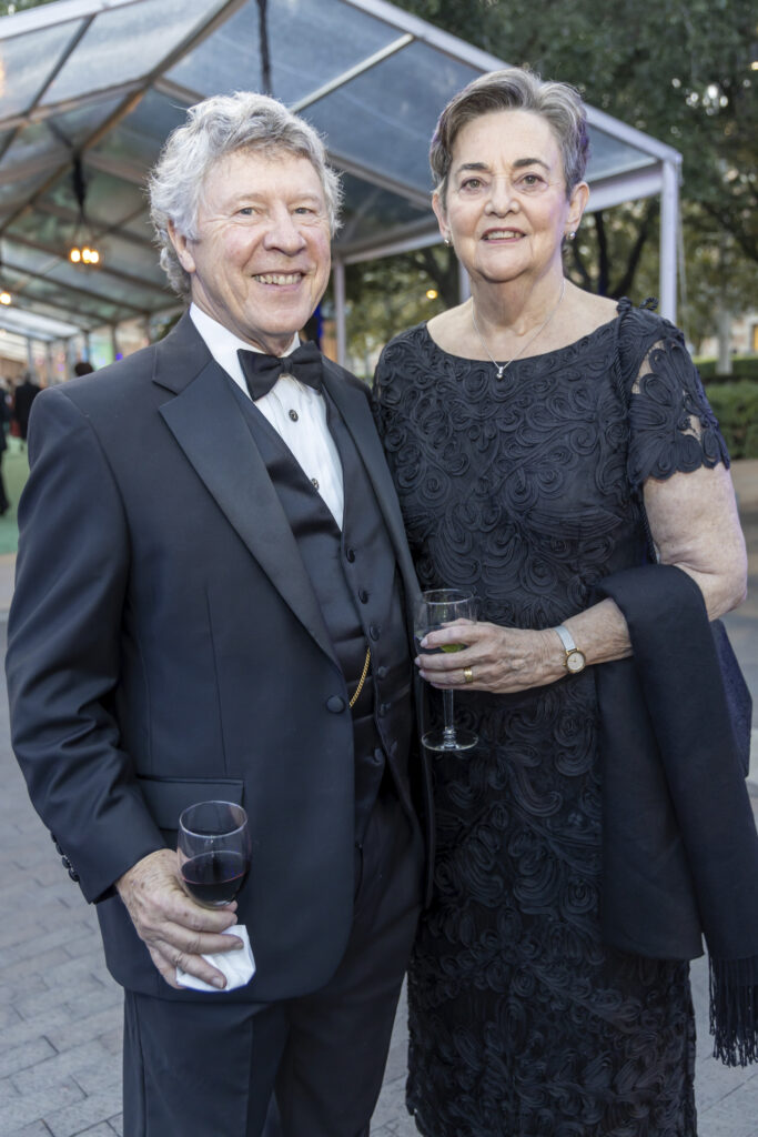 Ed & Gwen Emmett at the 30th anniversary celebration of Rice University's Baker Institute for Public Policy. (Photo courtesy of Rice University)