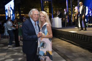 Bob & Myrna Schlegel (Photo by Tamytha Cameron and Celeste Cass)