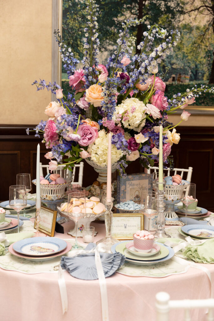 Caitlin Wilson for Kappa Tablescapes (Photo by Kaitlin Saragusa )