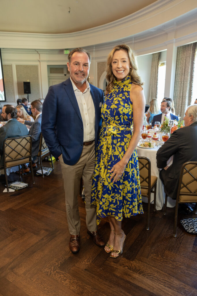 Aaron Howes & DeeDee Guggenheim Howes at the Circle of Hope luncheon. (Photo by Jenny Antill)