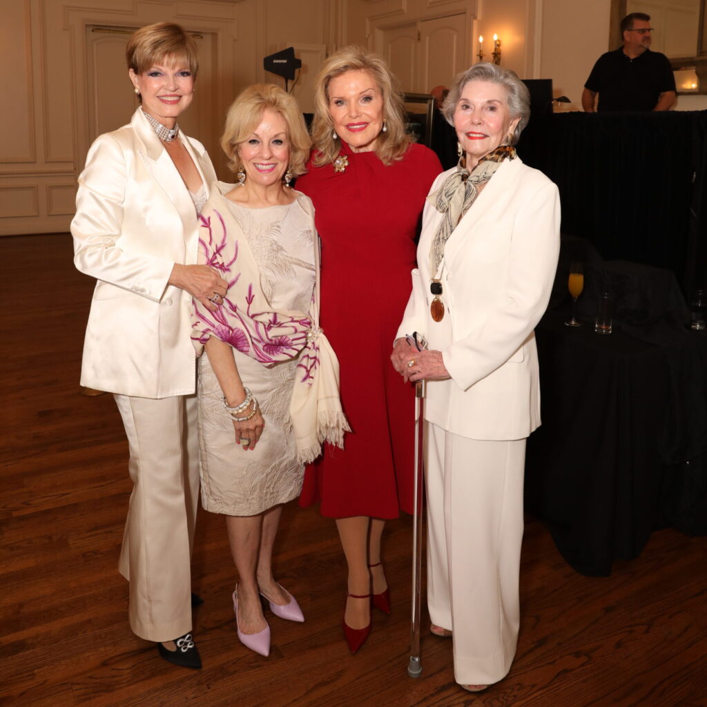 Donna Arp Weitzman, Sandra Chapman, Nancy Greenbach, President, KidneyTexas, Inc.; Barbara Brice (Photo by Thomas Garza and Rob Wythe/Wythe Portrait Studio)