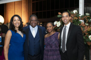 Ebony Cooksey, Shawn Taylor, Taryn and Lauren Gore (3)