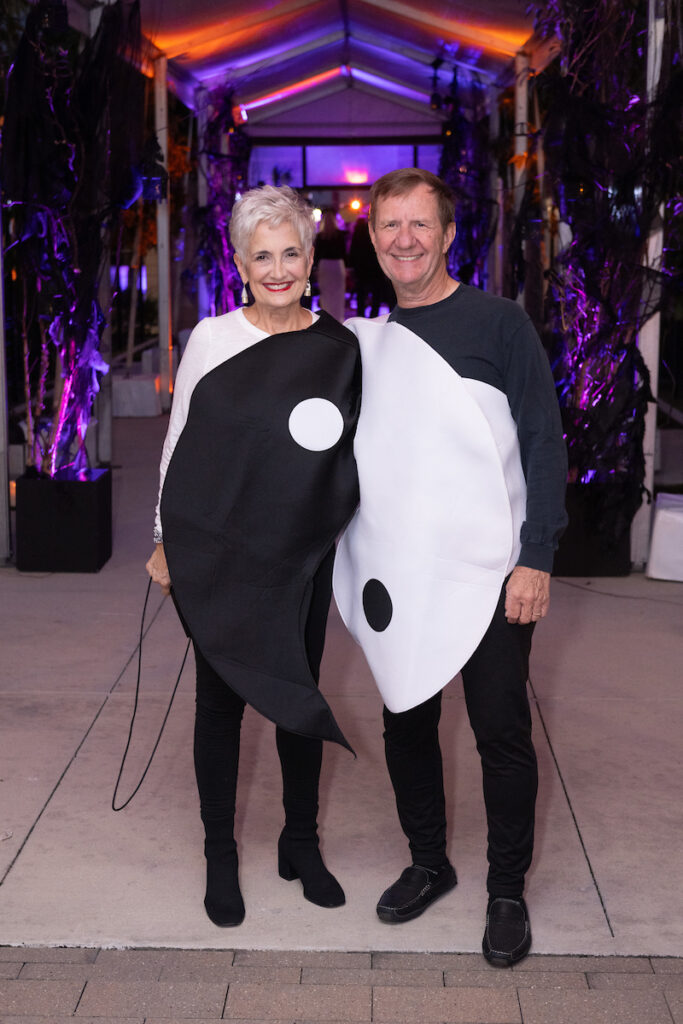 Gayle & Mike Klaybor at the Houston SPCA Howl-O-Ween Ball (Photo by Wilson Parish)