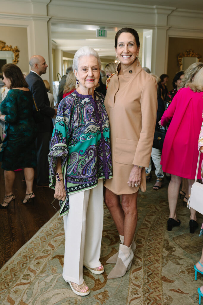 Mary Ann Yamin, Gina Erwin at the Houston Italian Cultural and Community Center Fall Luncheon. (Photo by Johnny Than)