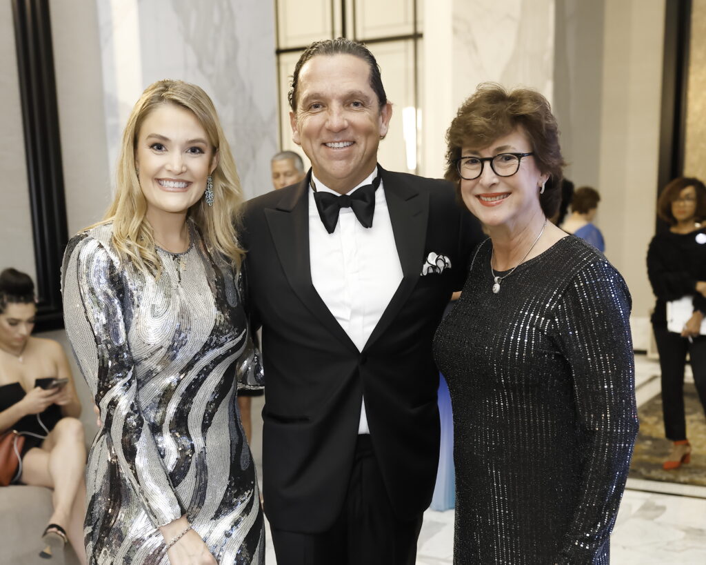Frances Moody Buzbee & Tony Buzbee, Harris County District Attorney Kim Ogg  at the Houston Children's Charity Gala (Photo by Quy Tran)