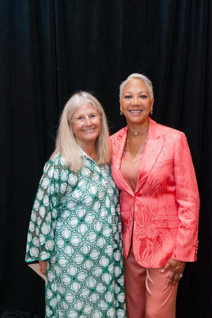 Robin Bagwell, Tracey Nash-Huntley (Photo by Tamytha Cameron and Celeste Cass)