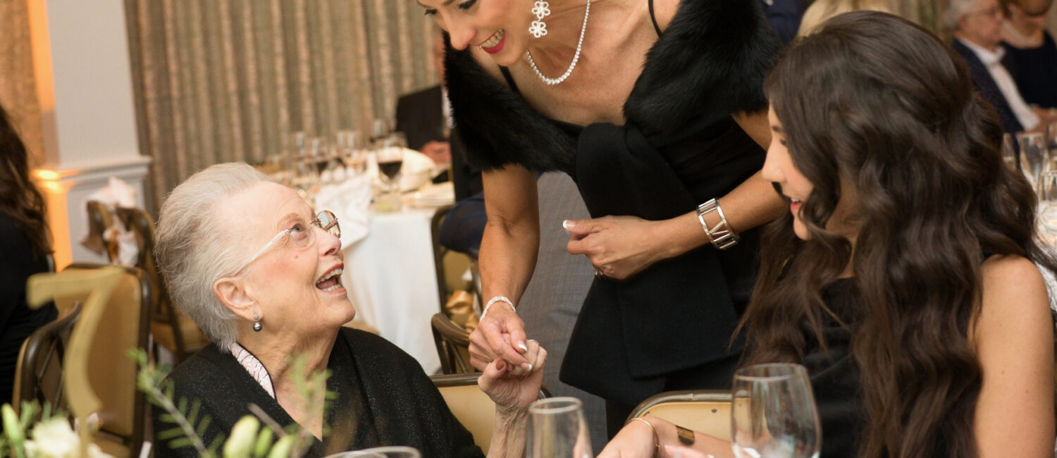 Rosie Carrabba, Saula Valente