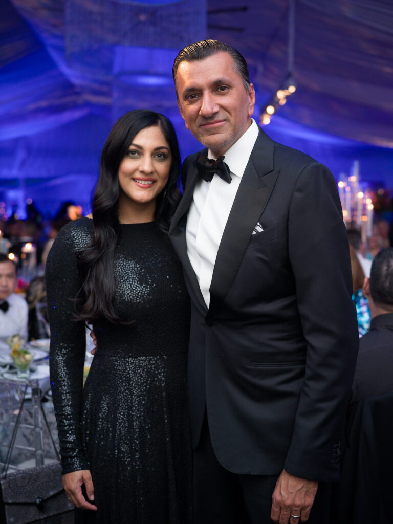 Sippi & Ajay Khurana at the Houston Zoo 'A Starry Night in the Galápagos' gala  (Photo by Daniel Ortiz)