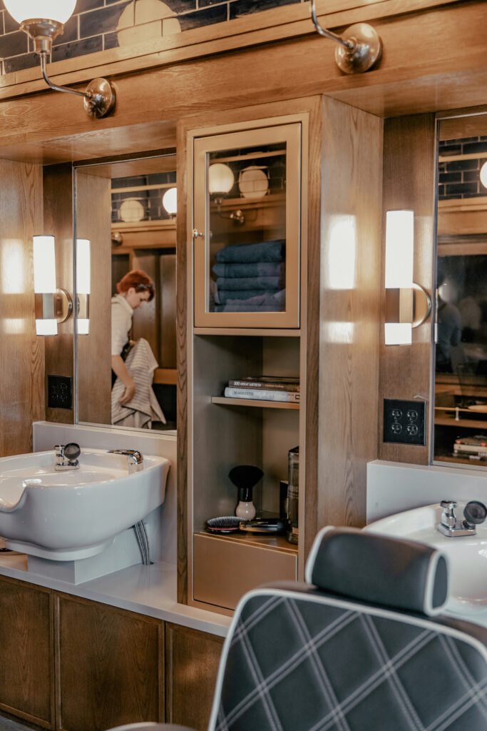 Mr. Winston's, Foxcroft Studio