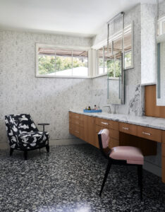 The primary bathroom corbin see (Photo by Pär Bengtsson)