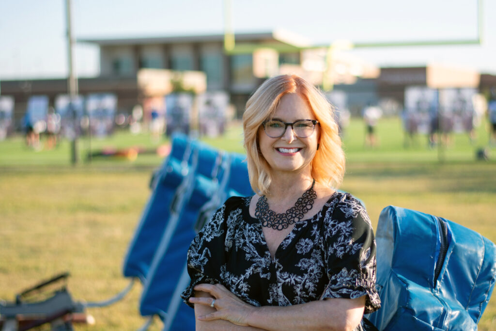 Amy J Schultz, award-winning photographer and author of "Mumentous" (Courtesy Amy J. Schultz) 